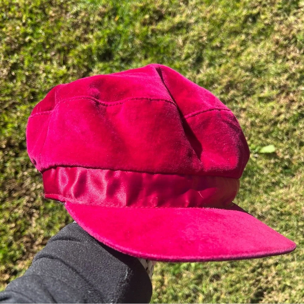 Vintage Liz Claiborne Velvet Slouchy Newsboy Cabbie Cap Hat Magenta Taiwan FLAWS